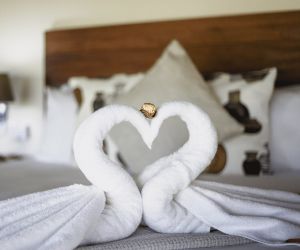 Big 5 Game reserve near Johannesburg - Gallery, Villas, bedroom